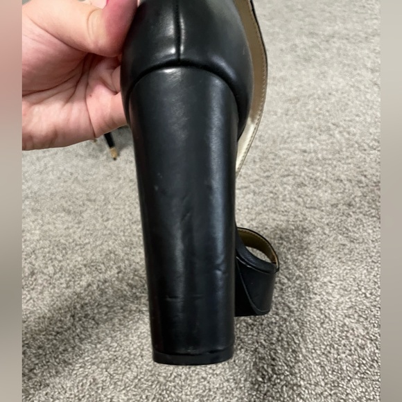 Guess Black and Gold Charm Strap Chunky Heels 🖤 - Picture 6 of 9